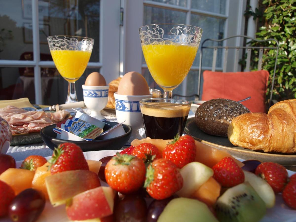 B&B Ereprijs Гаага Экстерьер фото
