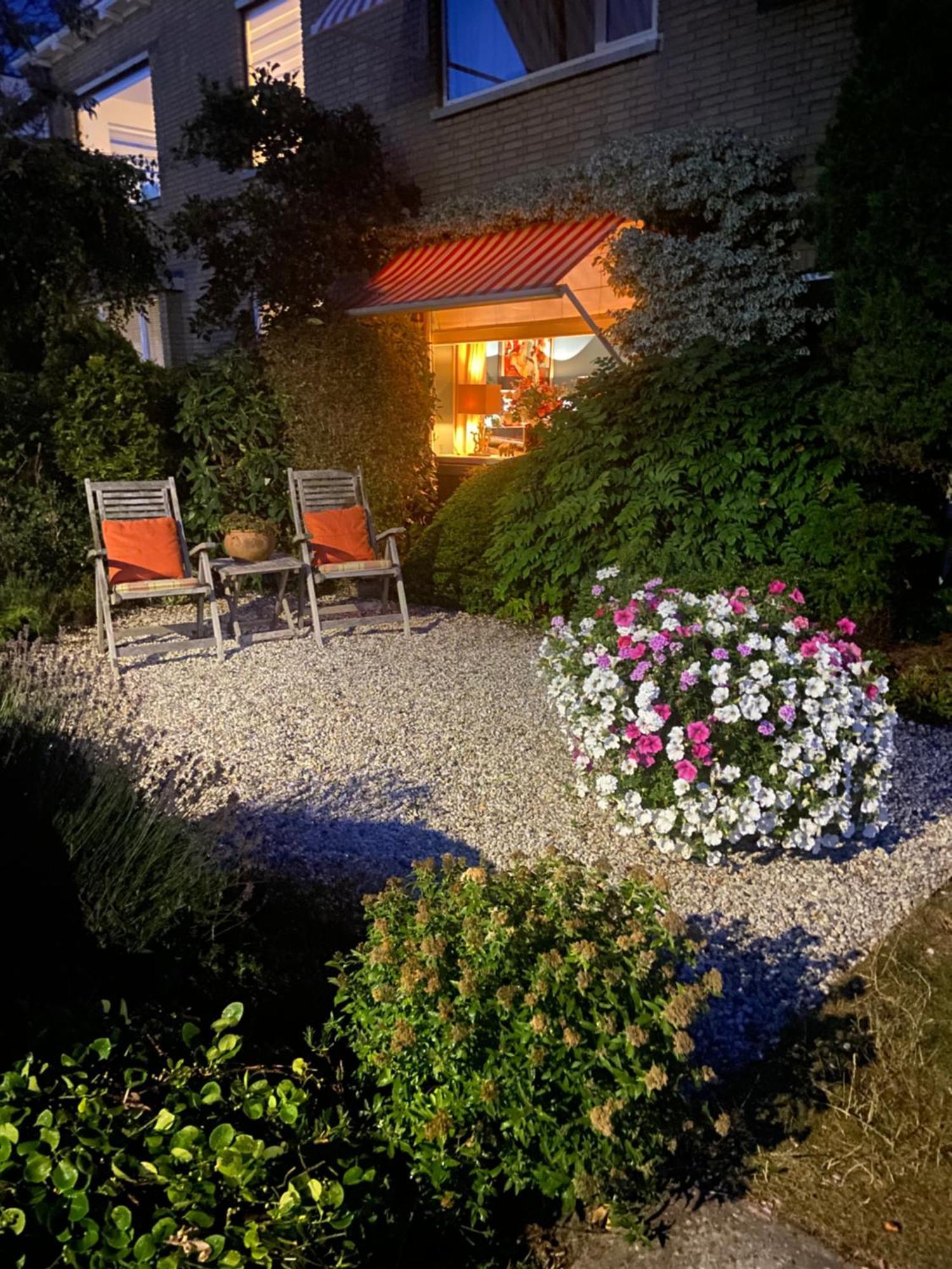 B&B Ereprijs Гаага Экстерьер фото